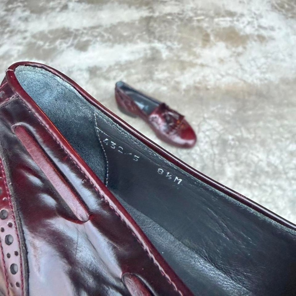 Vintage 90's ALFANI MADE IN ITALY Black Cherry red shiny leather tassel loafers - Picture 7 of 8